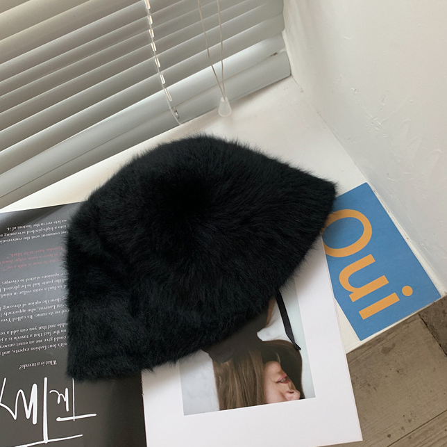 Fuzzy Plush Winter Bucket Hat