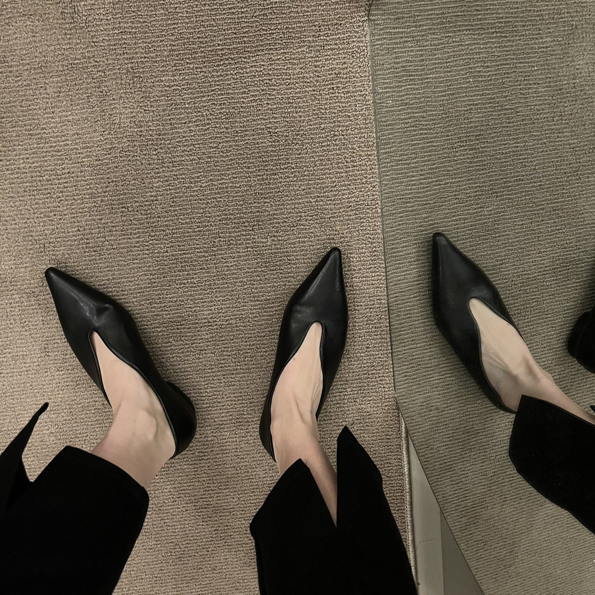 French Vintage Pointed-Toe Low Block Heels
