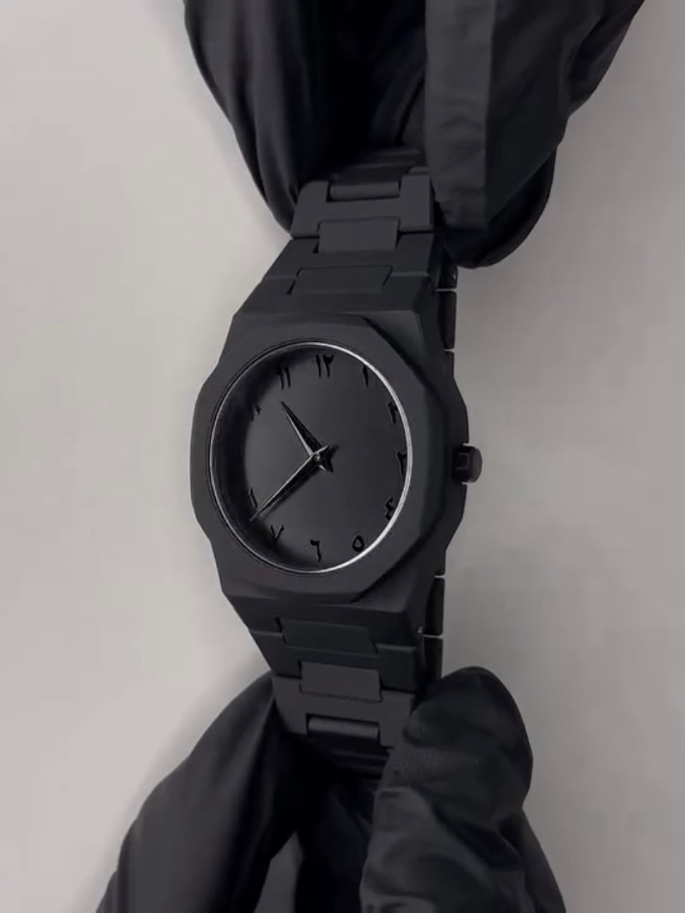 Full BLACK AURA Quartz Watch-Lightweight Design,Premium Quality Watch without box