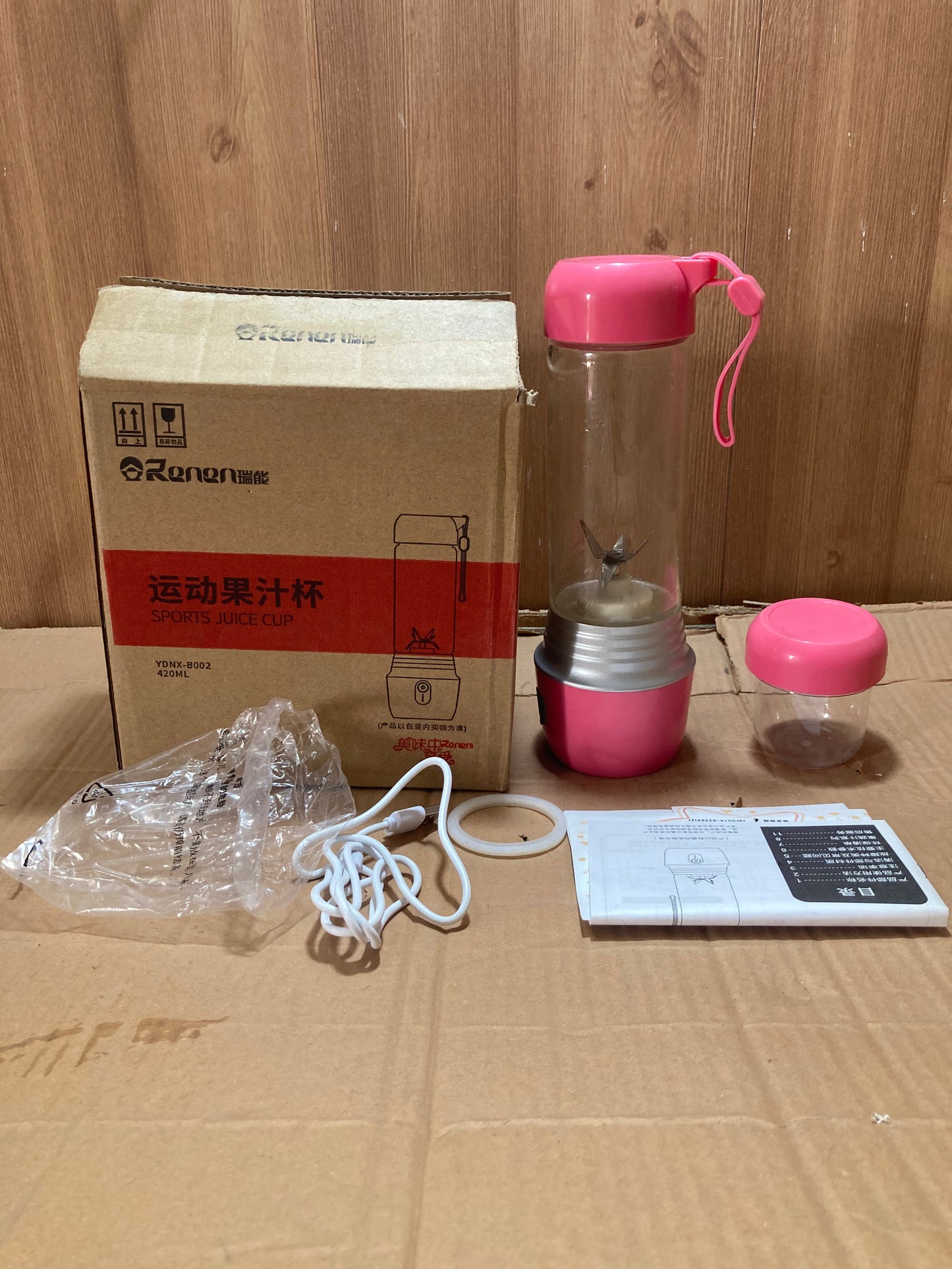 “Portable Blender – Perfect for Gym & Home”